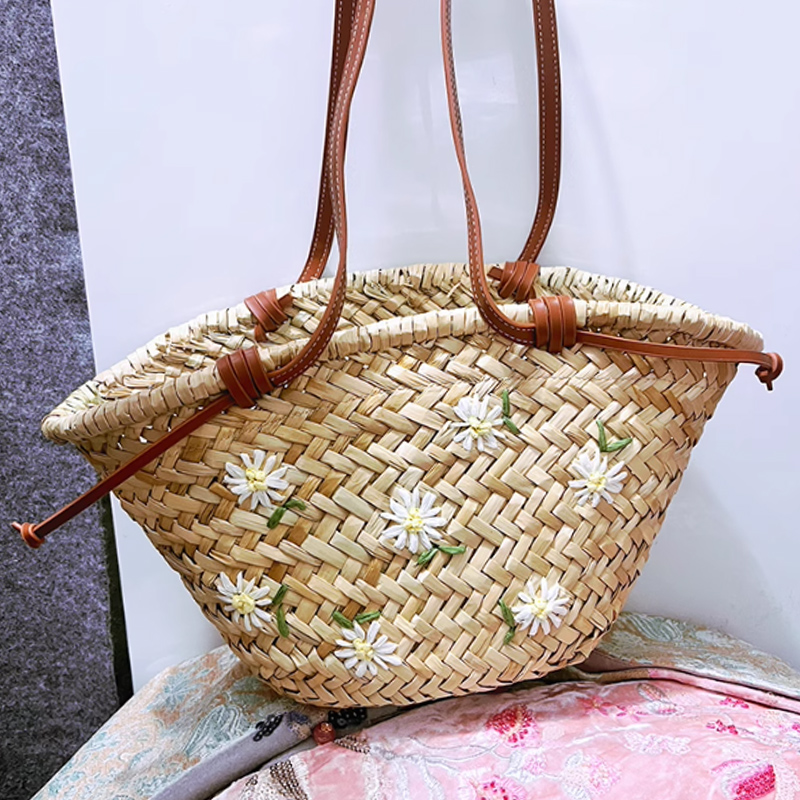 Casual Natural Straw Shoulder  – обзор и цена Embroidery Bali