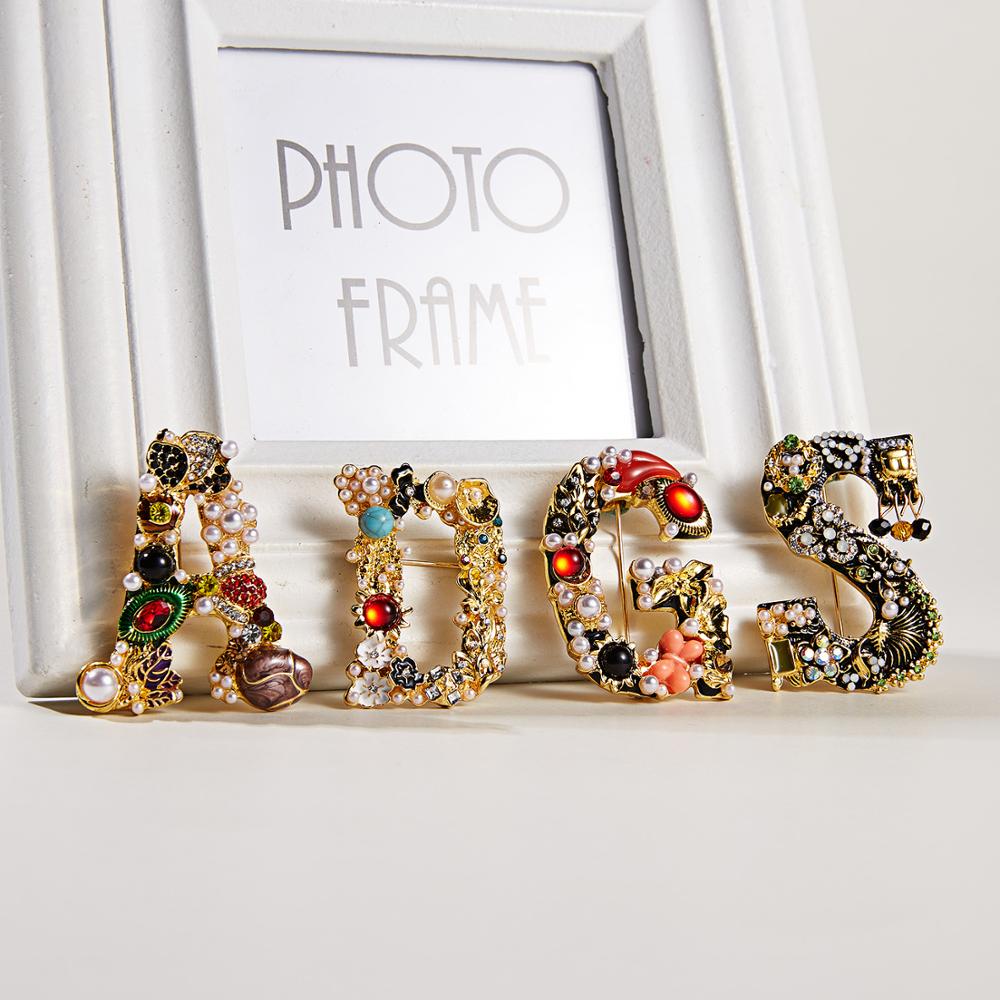 Fashion Enamel Pearl Rhineston – обзор и цена Embroidery Letter M