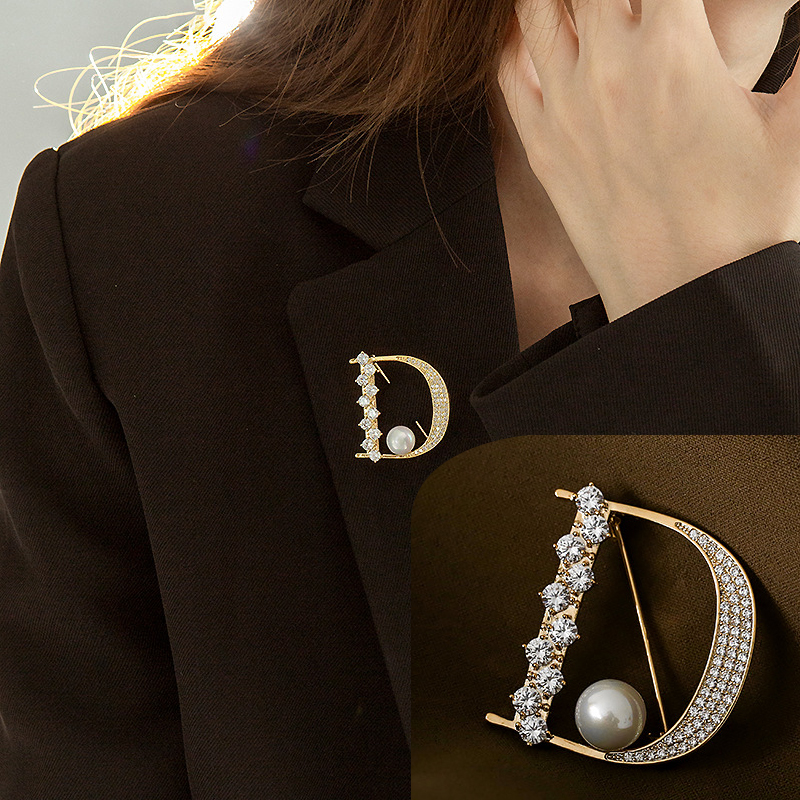 Luxury Rhinestone Letter D Bro – обзор и цена Embroidery Letter M