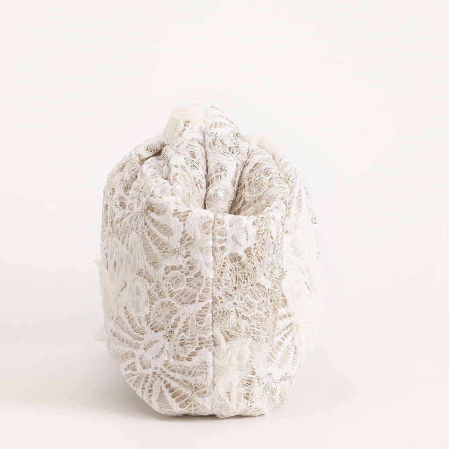 Lace Clouds Clutch Bag,Floral  – обзор и цена Embroidery Bali