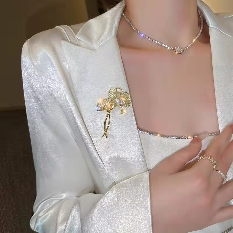 1pc Luxury Blooming Imitation  – обзор и цена Embroidery Simple