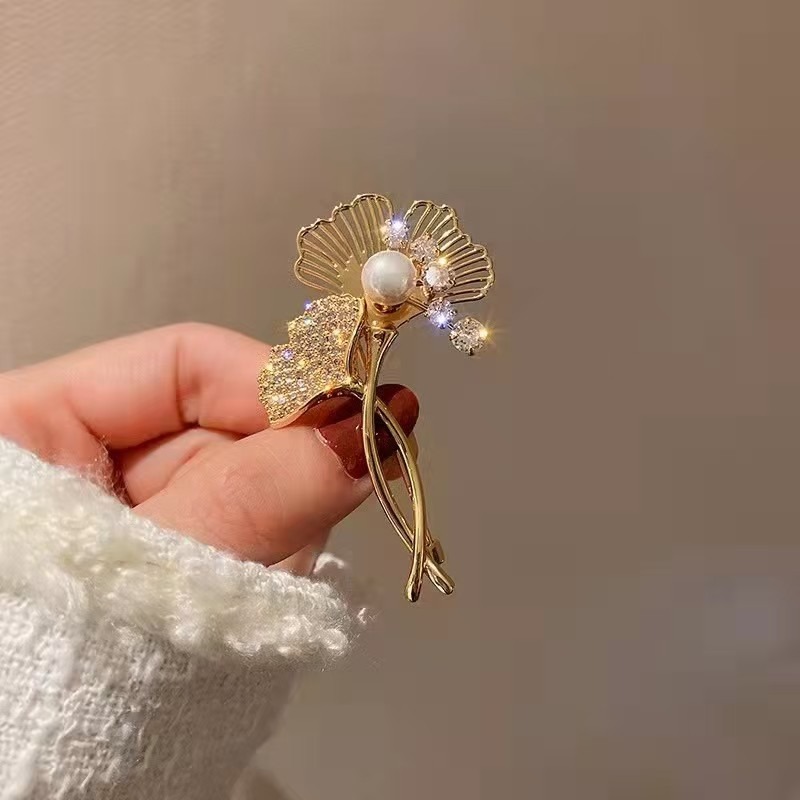 1pc Luxury Blooming Imitation  – обзор и цена Embroidery Simple